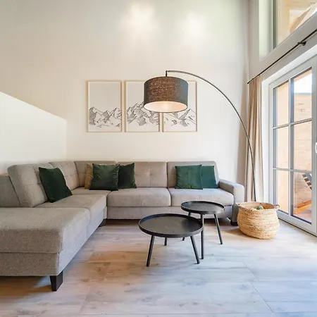 Tauernlodge Eben E1 شاليه *