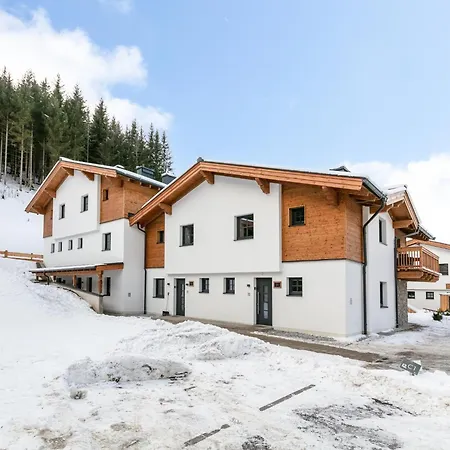 Tauernlodge Eben E1 Эбен (Понгау)